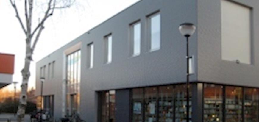 Storax close lamellen geven uitstraling aan Apotheek Buytenwegh