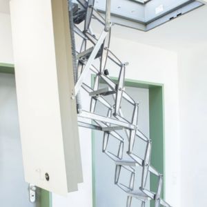 stalen raveelbak brandwerend