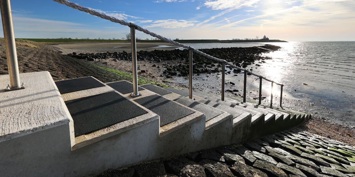Dijktrap Sint-Maartensdijk