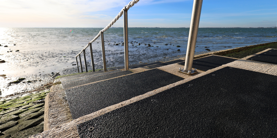 Dijktrap Sint-Maartensdijk