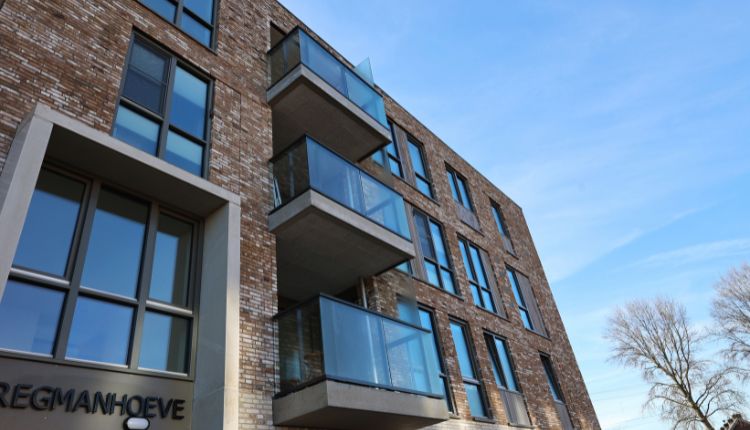glashekwerk voor balkon