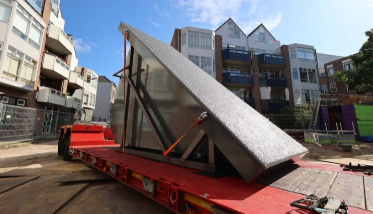 vluchtluik metro of ondergrondse ruimtes