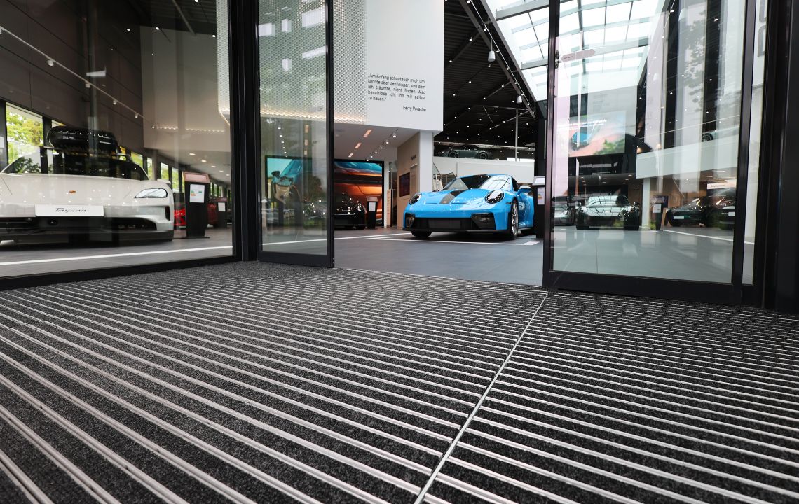 Porsche Oisterwijk