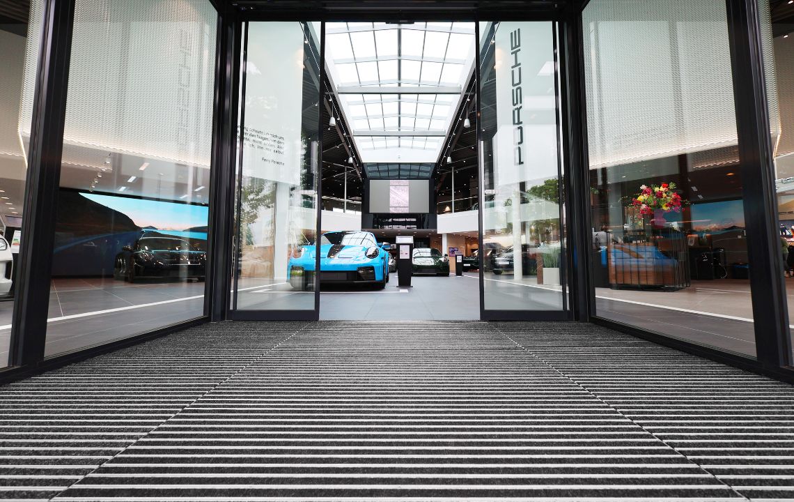 Porsche Oisterwijk